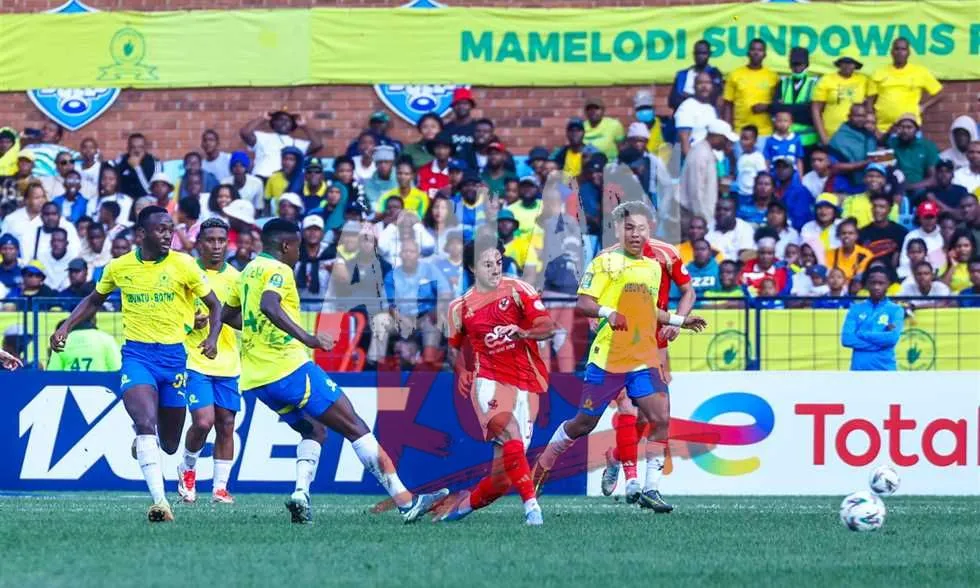 لاعب صنداونز يتحدى جماهير الأهلي: لسنا خائفين ونثق في قدراتنا قبل موقعة القاهرة